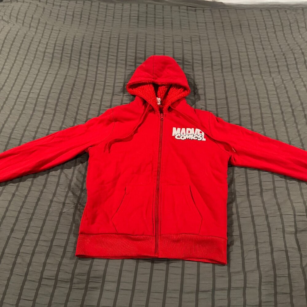 Marvel Comics Red Sherpa fleece lined hooded zipper jacket superhero - I1299  gr